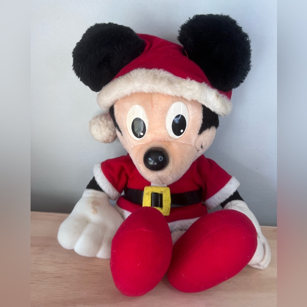 Vintage 1988 Christmas Mickey Mouse